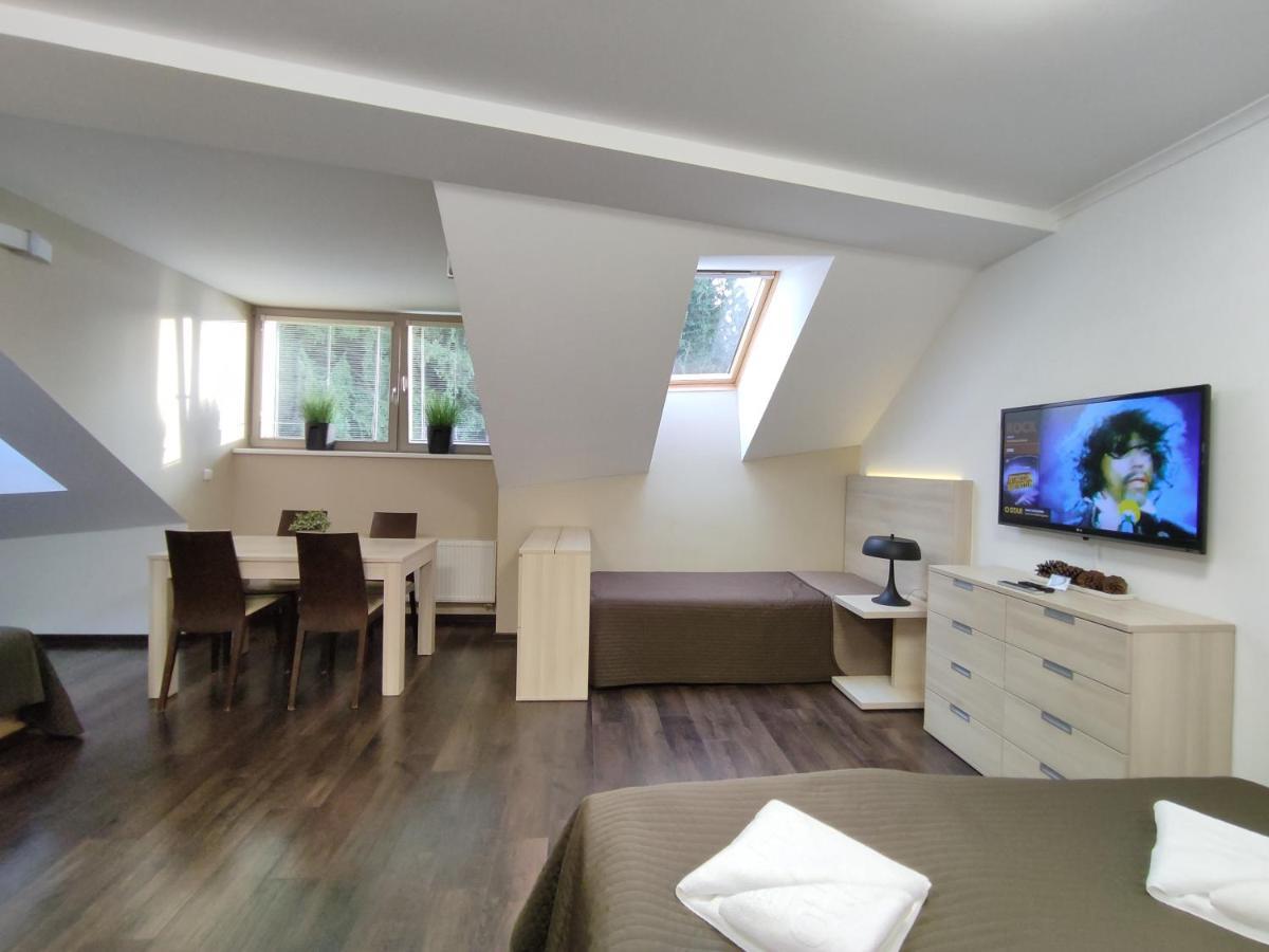 Anensky Apartman C303 - S O2 Tv A Stabilni Rychlou Wifi, S Moznosti Dokoupeni Bufetovych Snidani - By Relax Гаррахов Екстер'єр фото