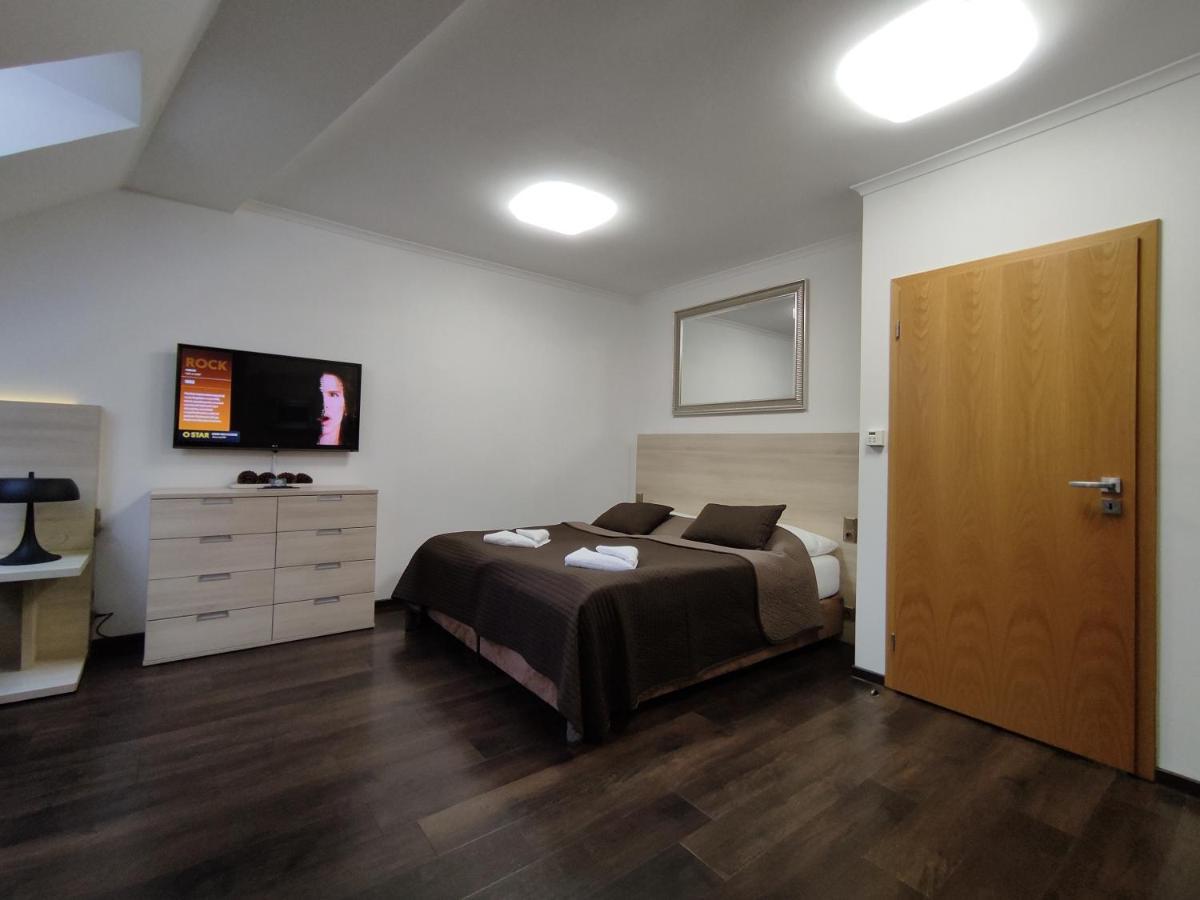Anensky Apartman C303 - S O2 Tv A Stabilni Rychlou Wifi, S Moznosti Dokoupeni Bufetovych Snidani - By Relax Гаррахов Екстер'єр фото